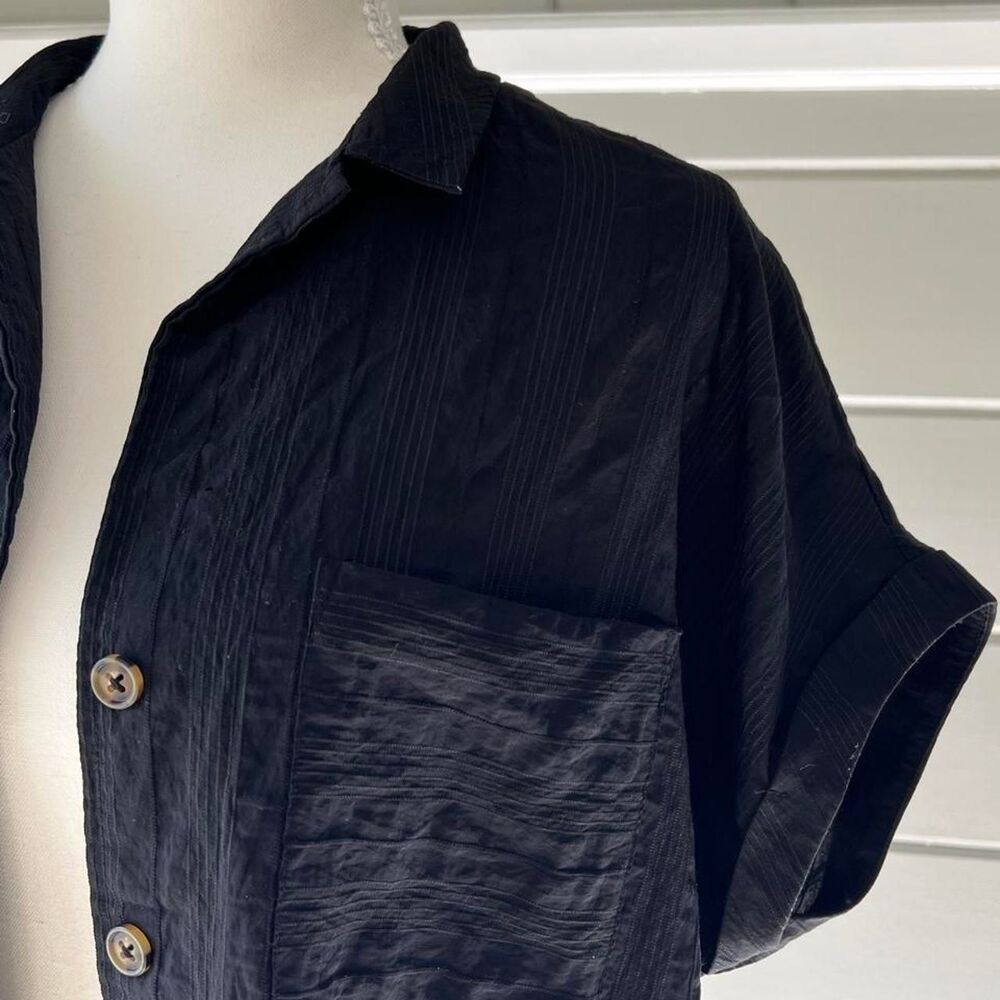 Unbranded Women's Black and Navy Shirt - Picture 3 of 4